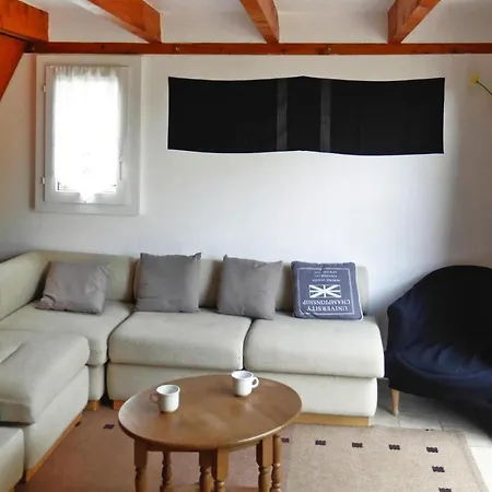 Holiday home Lovely In The Countryside On The Bay Of Mont St Michel,