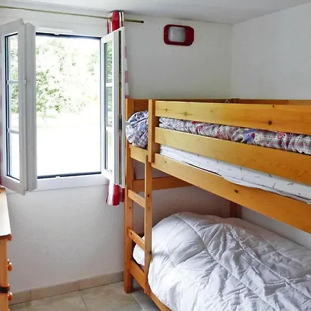 펜션 Near Mont St Michel & Nature Trails 쏘