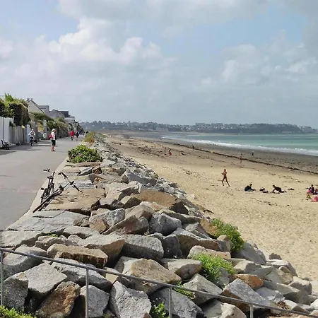 Vakantiehuis Near Mont St Michel & Nature Trails *