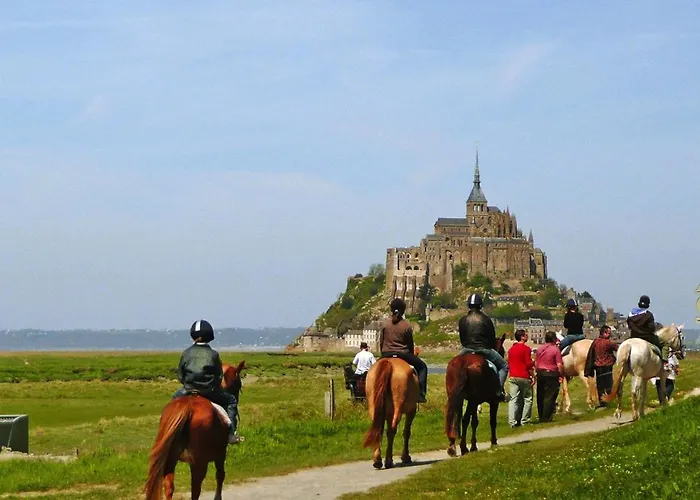 Near Mont St Michel & Nature Trails *